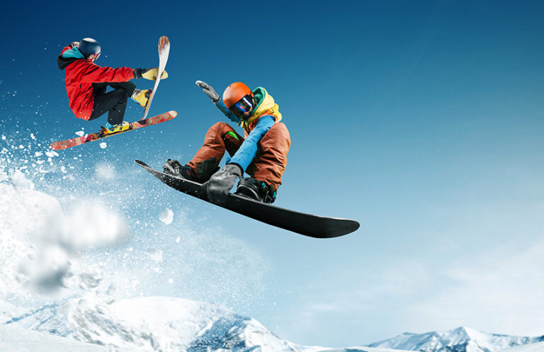 Sending Skis by Courier is The Best Way to Travel | Ship Skis