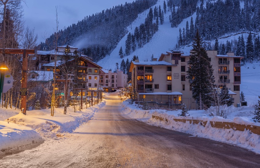 Romantic ski resorts in the West