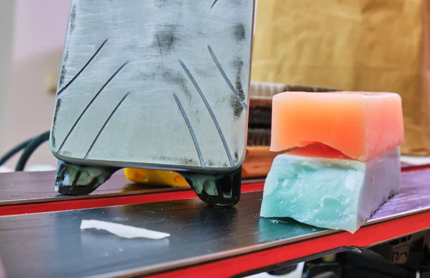 Ski wax